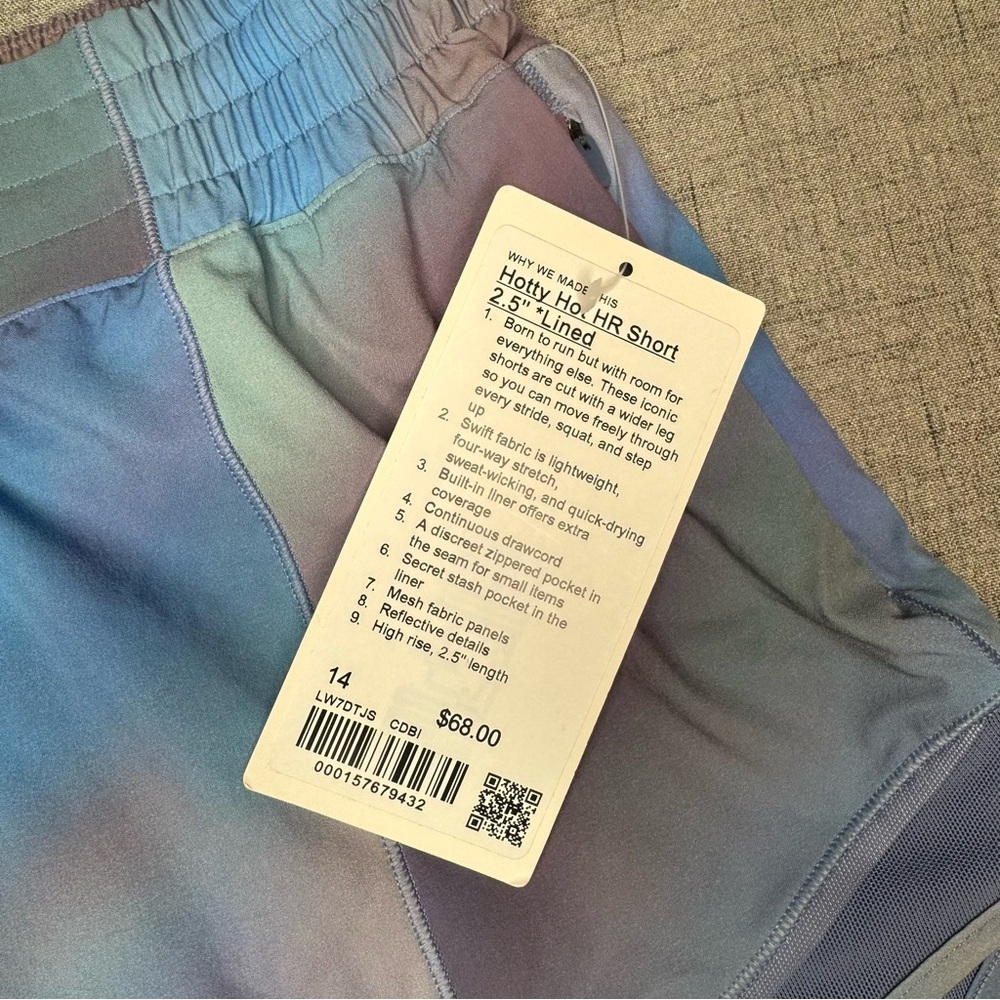 Lululemon Hotty Hot High Rise Short Athletic Shorts Chroma Drift Blue 14 NWT - Picture 9 of 13